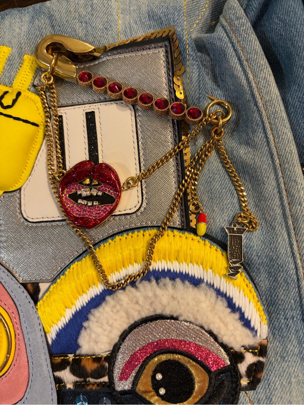Marc Jacobs x Julie Verhoeven Applique Abstract-Art Denim Messenger Bag - Picture 13 of 13